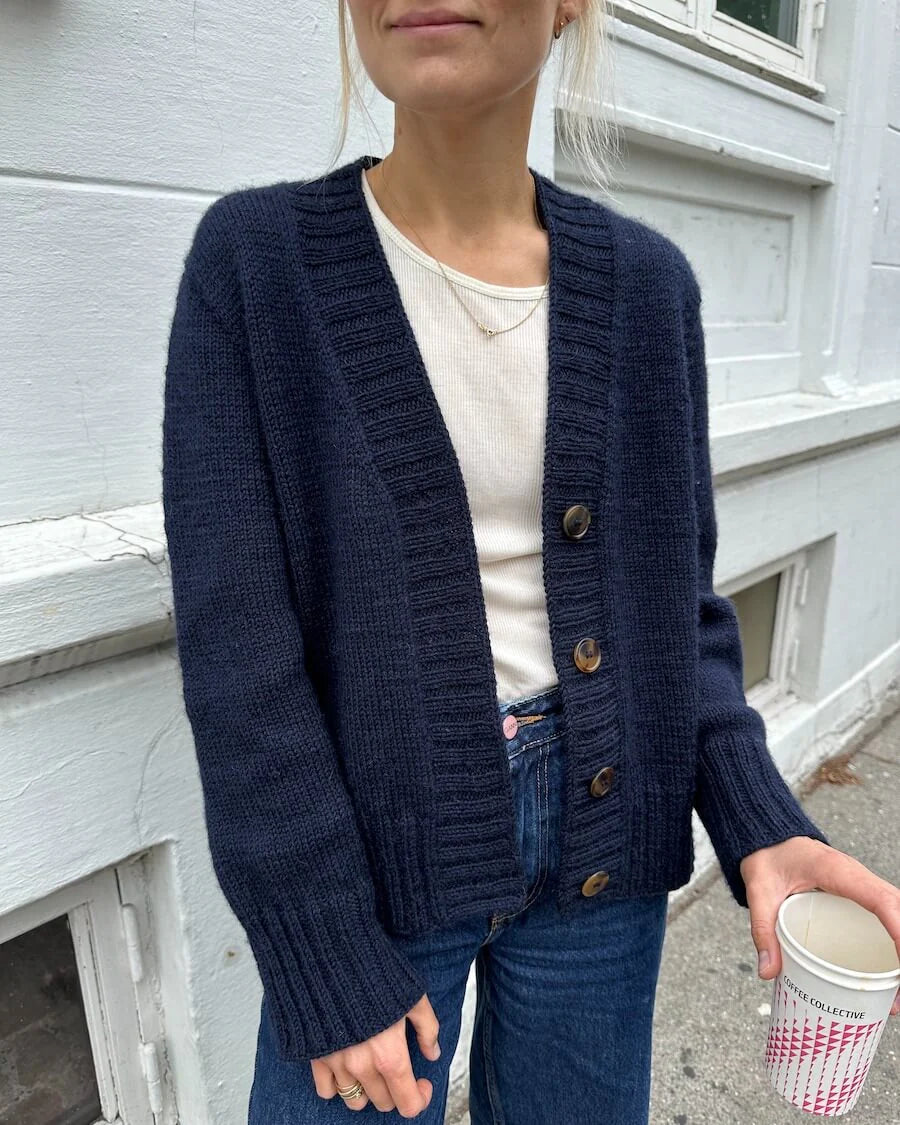 Eva Cardigan -neuleohje