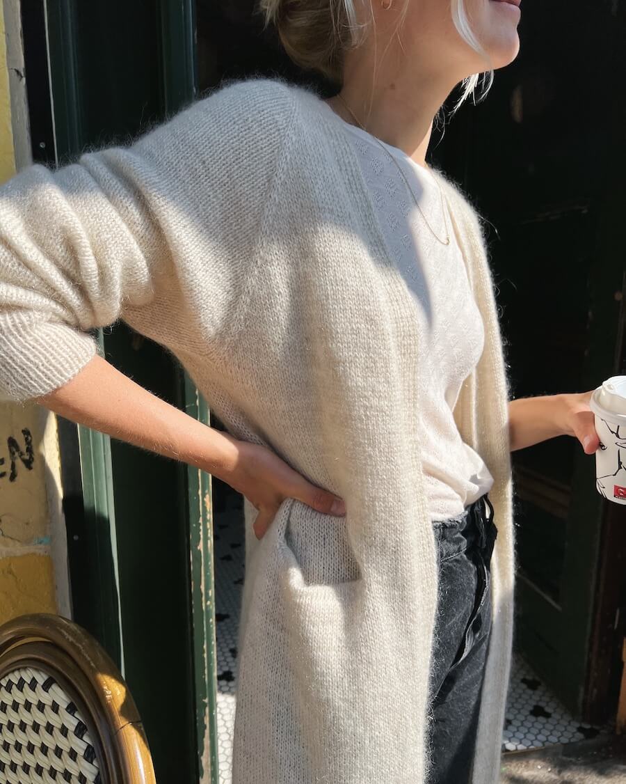 No Frills Cardigan -neuleohje
