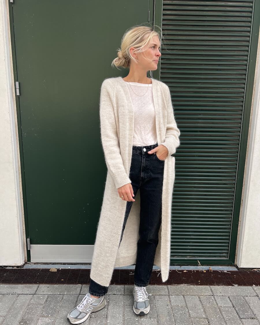 No Frills Cardigan -neuleohje