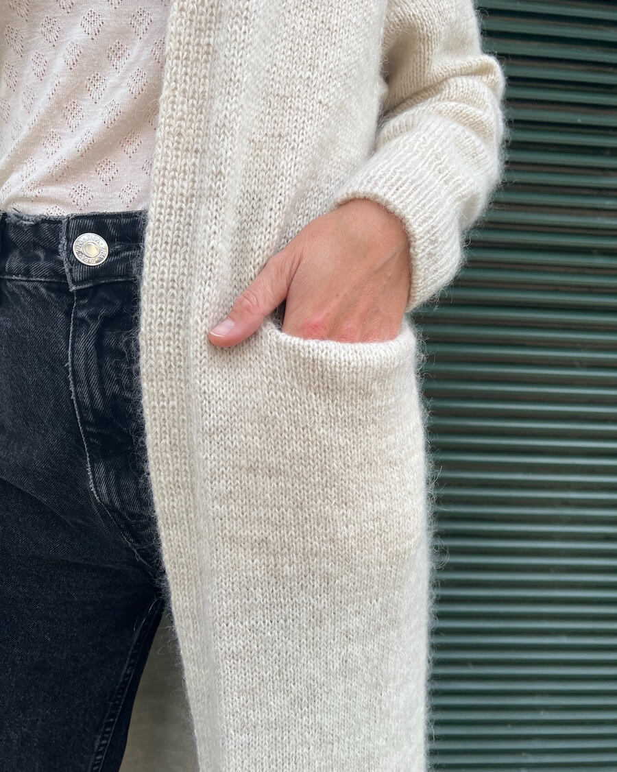 No Frills Cardigan -neuleohje