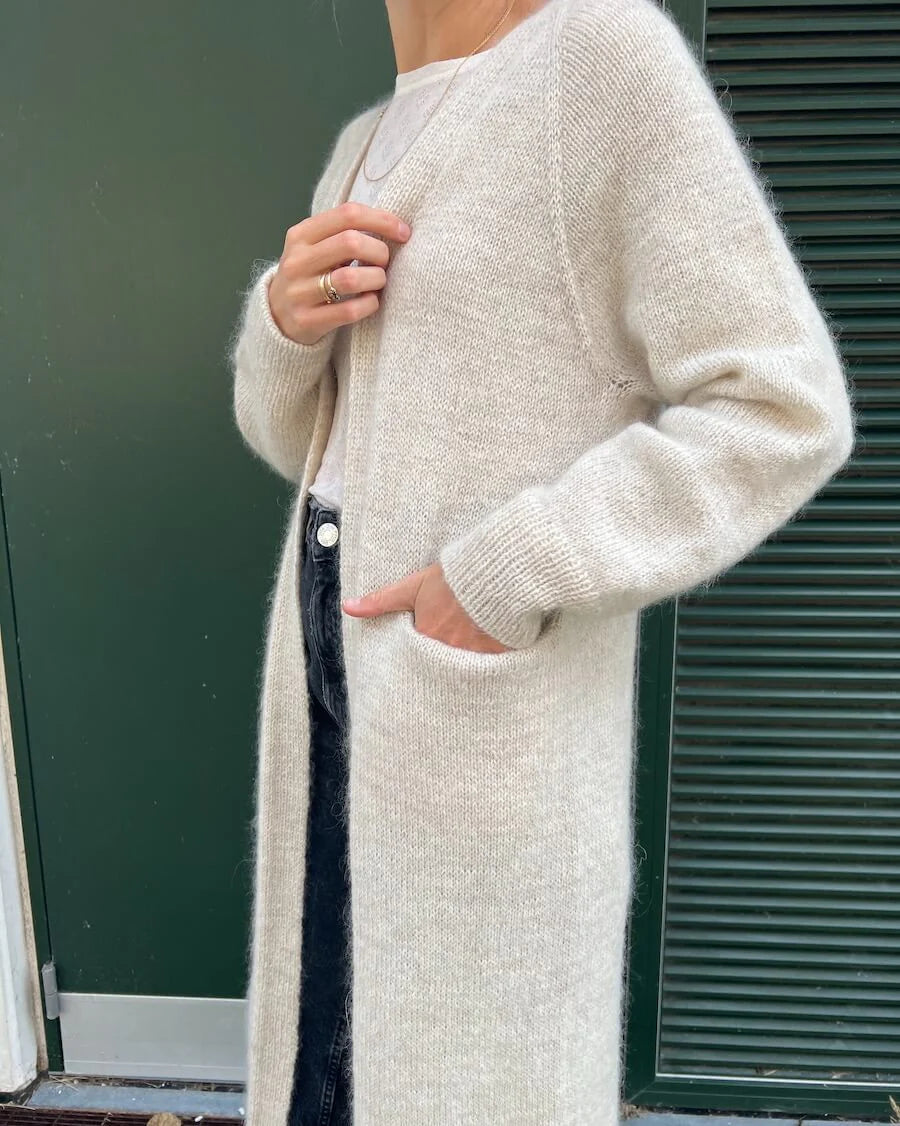 No Frills Cardigan -neuleohje