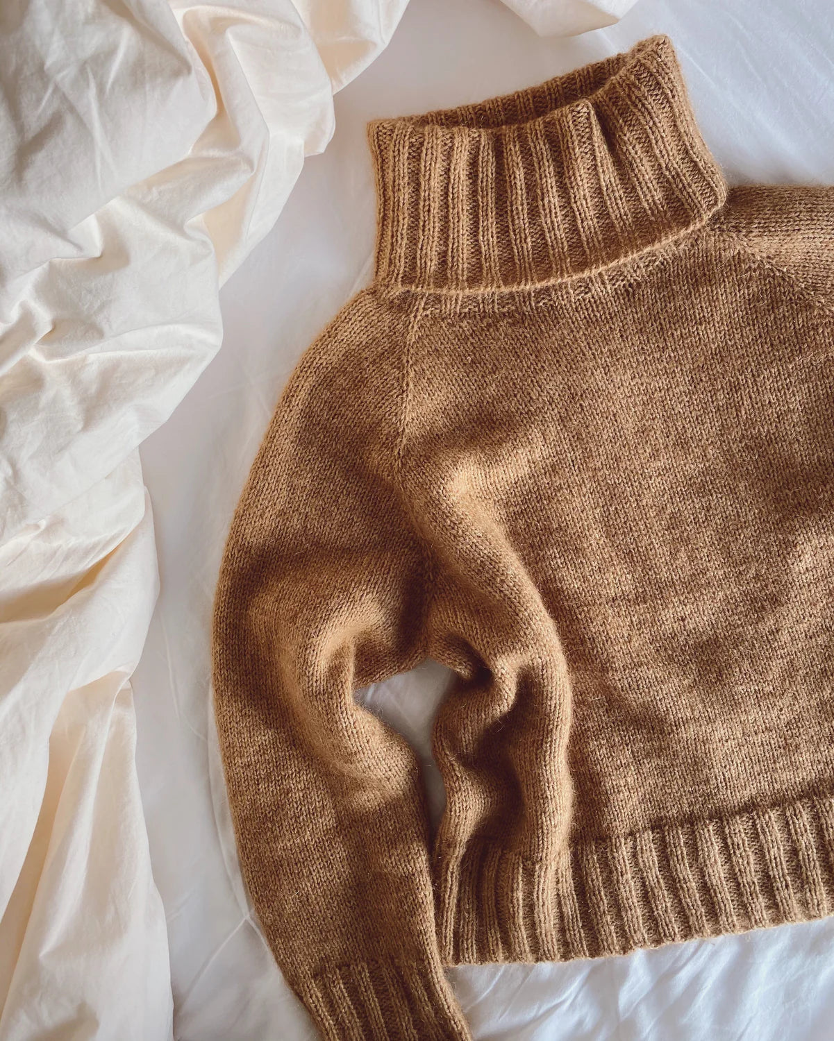 Caramel Sweater -neuleohje