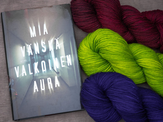 Valkoinen aura -kirja